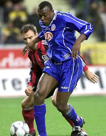 他以惊人的 他以惊人的